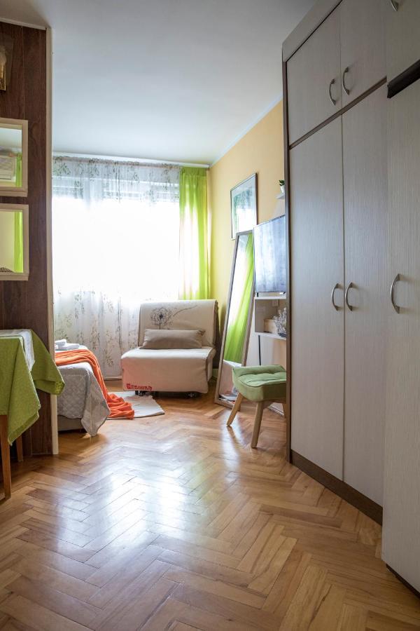 Studio Apartman Meli 리예카 외부 사진